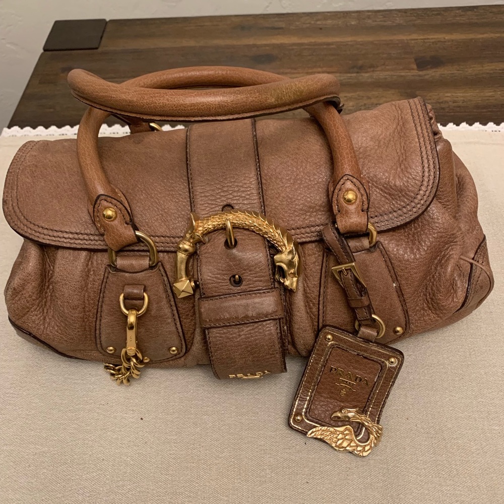 Authentic Prada Handbag 👜